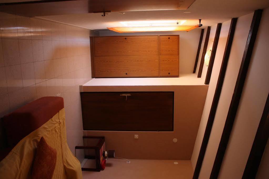 Apartment Mladenka Pula Exterior foto